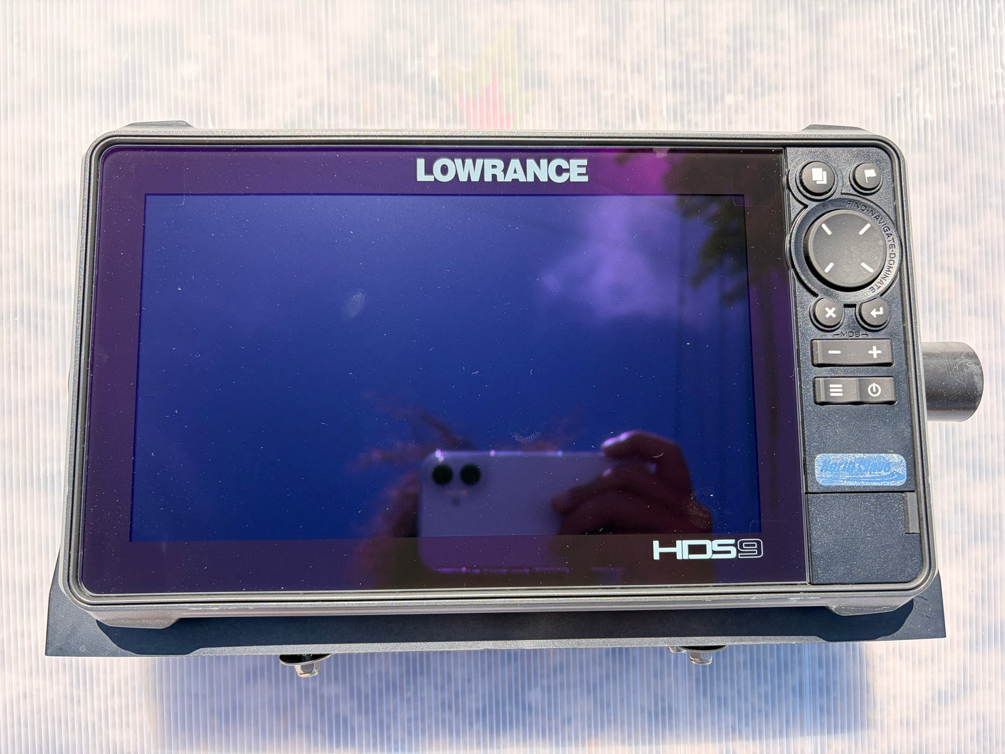 【中古】LOWRANCE HDS9