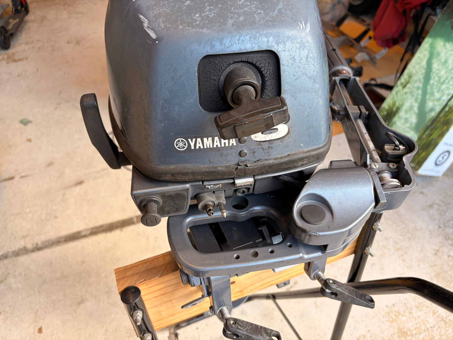 【中古】YAMAHA船外機 8馬力